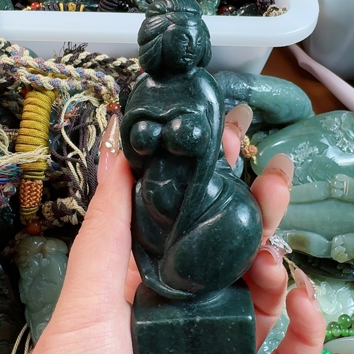 和田玉挂件未镶嵌