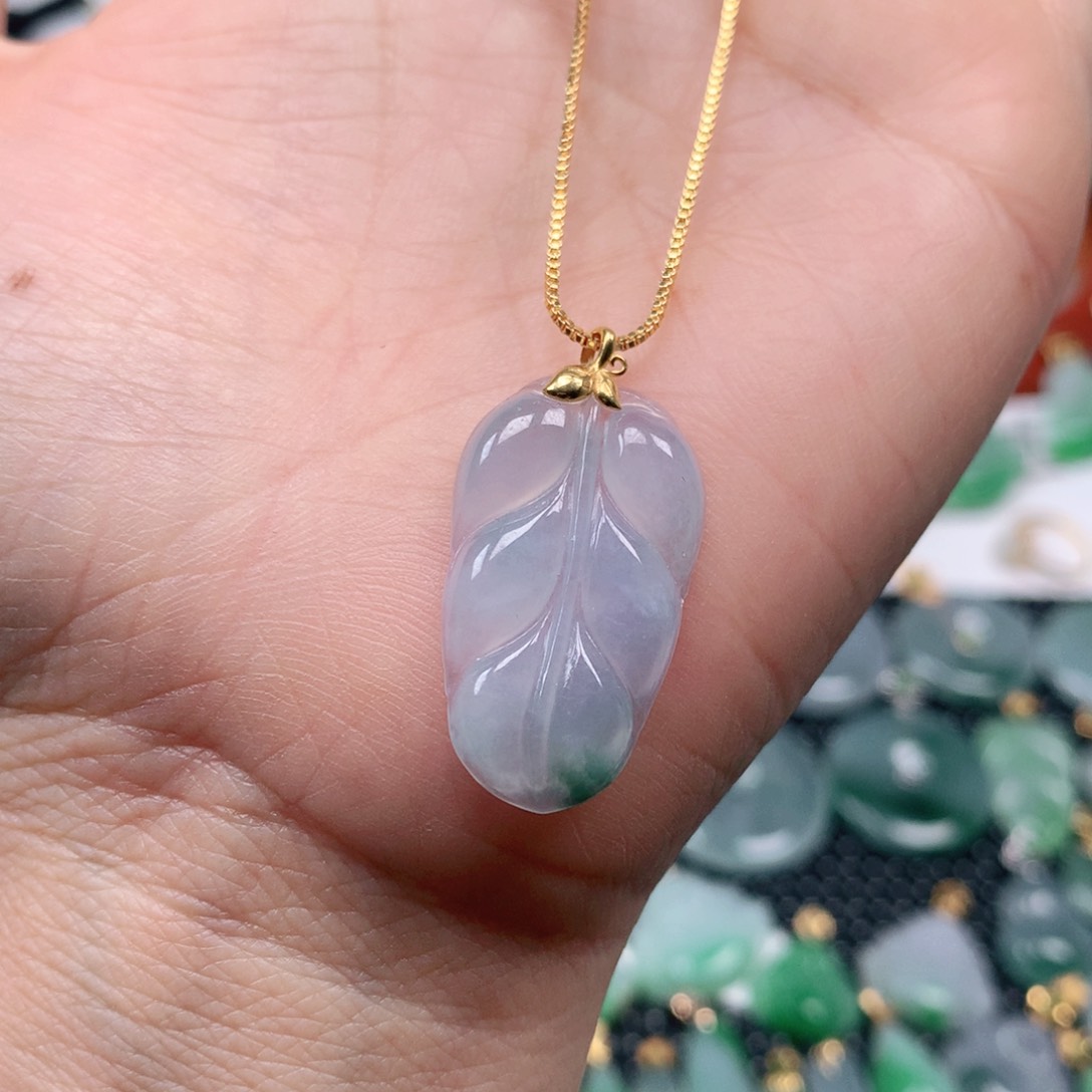【闪购商品】翡翠吊坠(不含链)18K金镶嵌