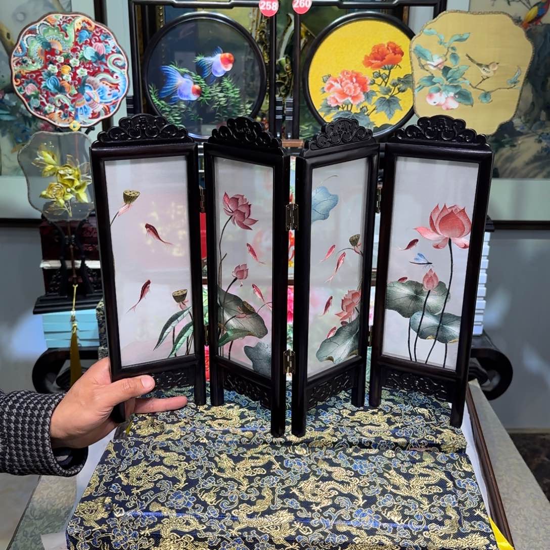 刺绣刺绣工艺精湛