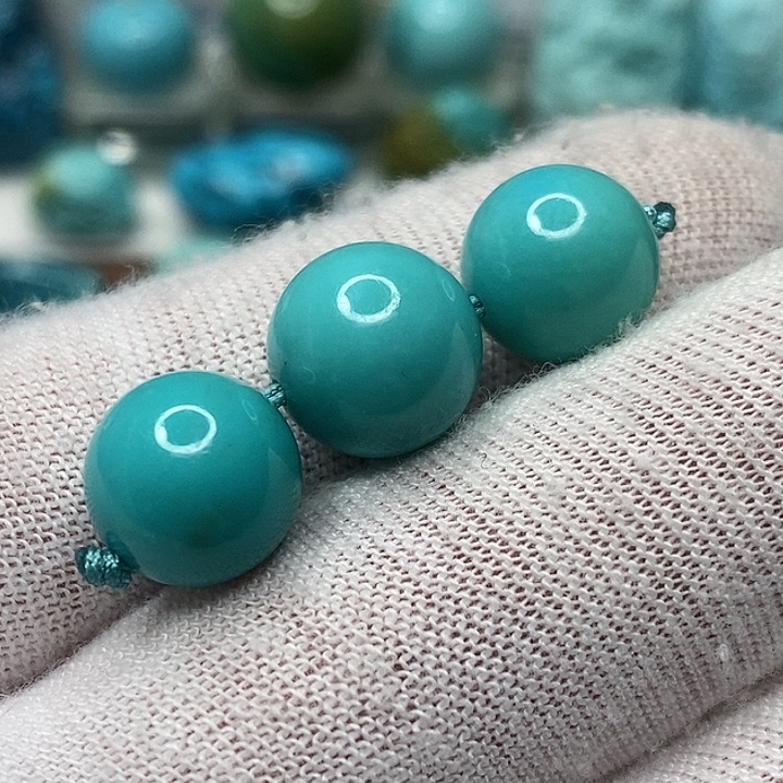 绿松石未镶嵌天然原矿 地大质检