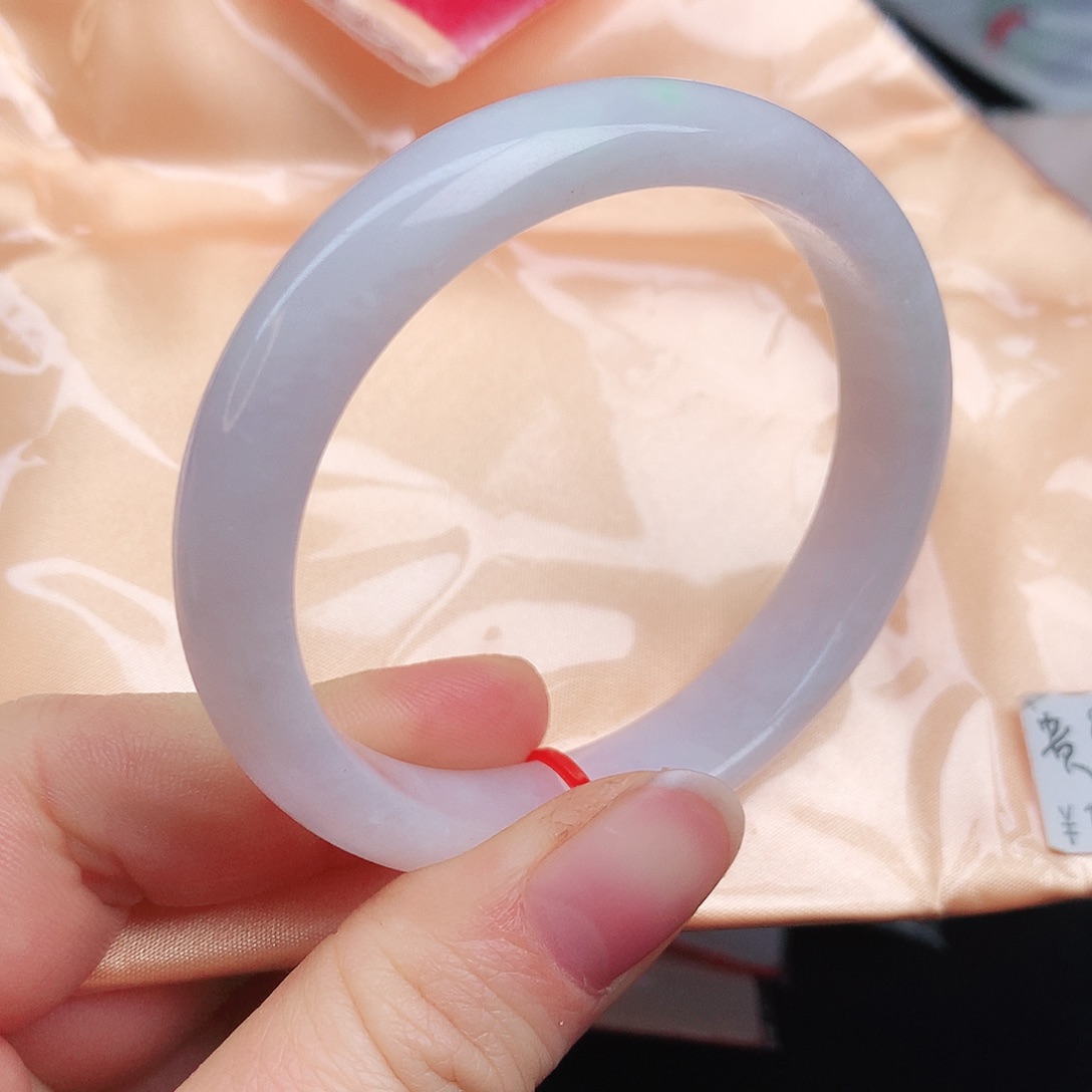 翡翠手镯未镶嵌84004cvvbbb