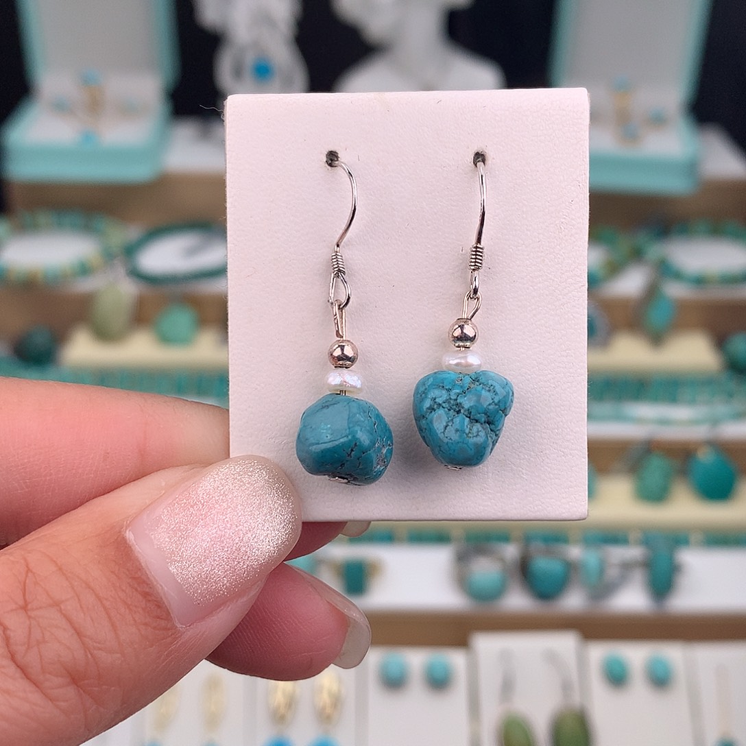 绿松石未镶嵌耳饰