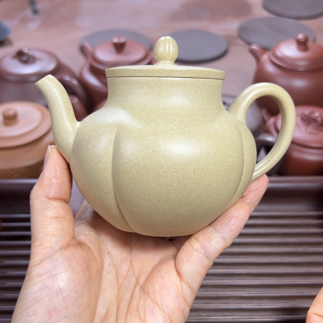 茶壶本山绿泥玉露 260cc