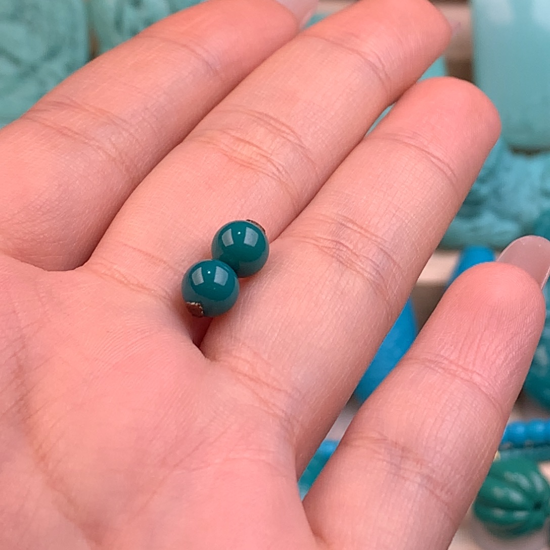****绿松石未镶嵌圆珠6