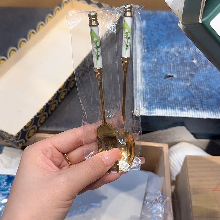 紫砂紫砂哈哈哈哈哈 