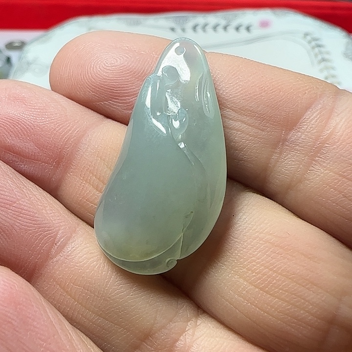 翡翠未镶嵌颈饰天然缅甸翡翠悟道