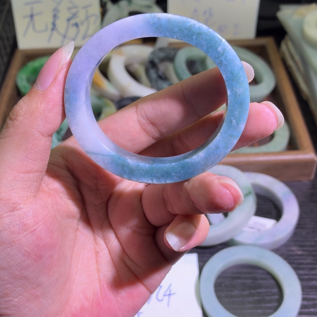 定制翡翠未镶嵌缅甸翡翠A货手镯毛胚定制