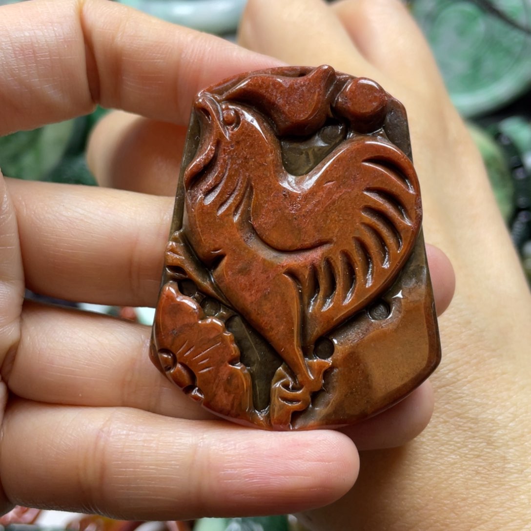 翡翠颈饰未镶嵌牌子