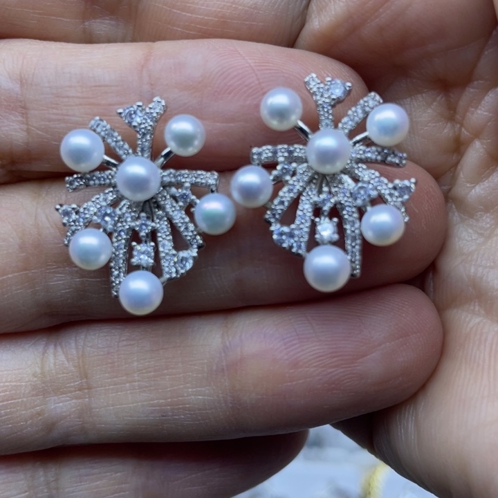 程***初耳饰淡水珍珠银S925镶嵌