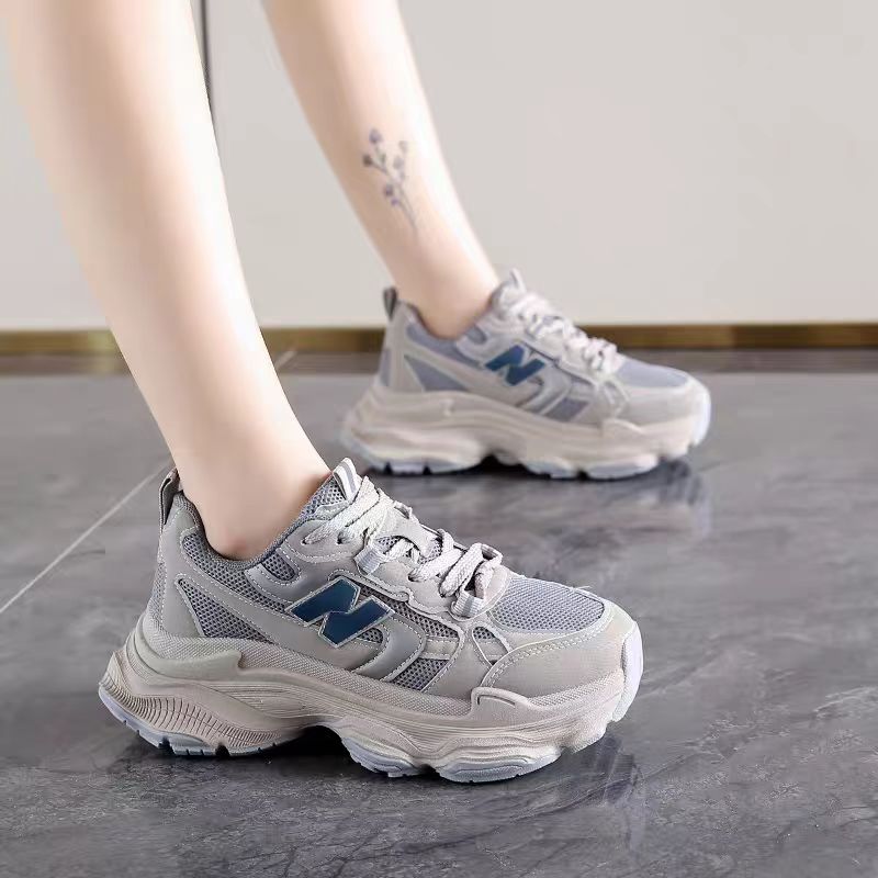 2025女款时尚百搭厚底增高休闲老爹鞋