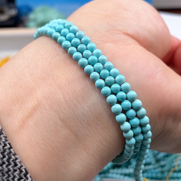 绿松石颈饰未镶嵌