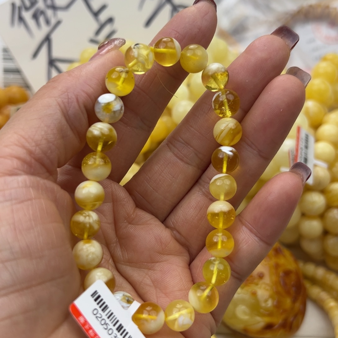 琥珀珠宝奇石未镶嵌