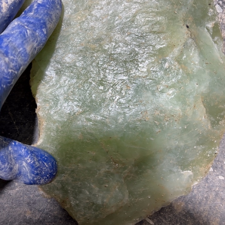 岫玉未镶嵌珠宝奇石