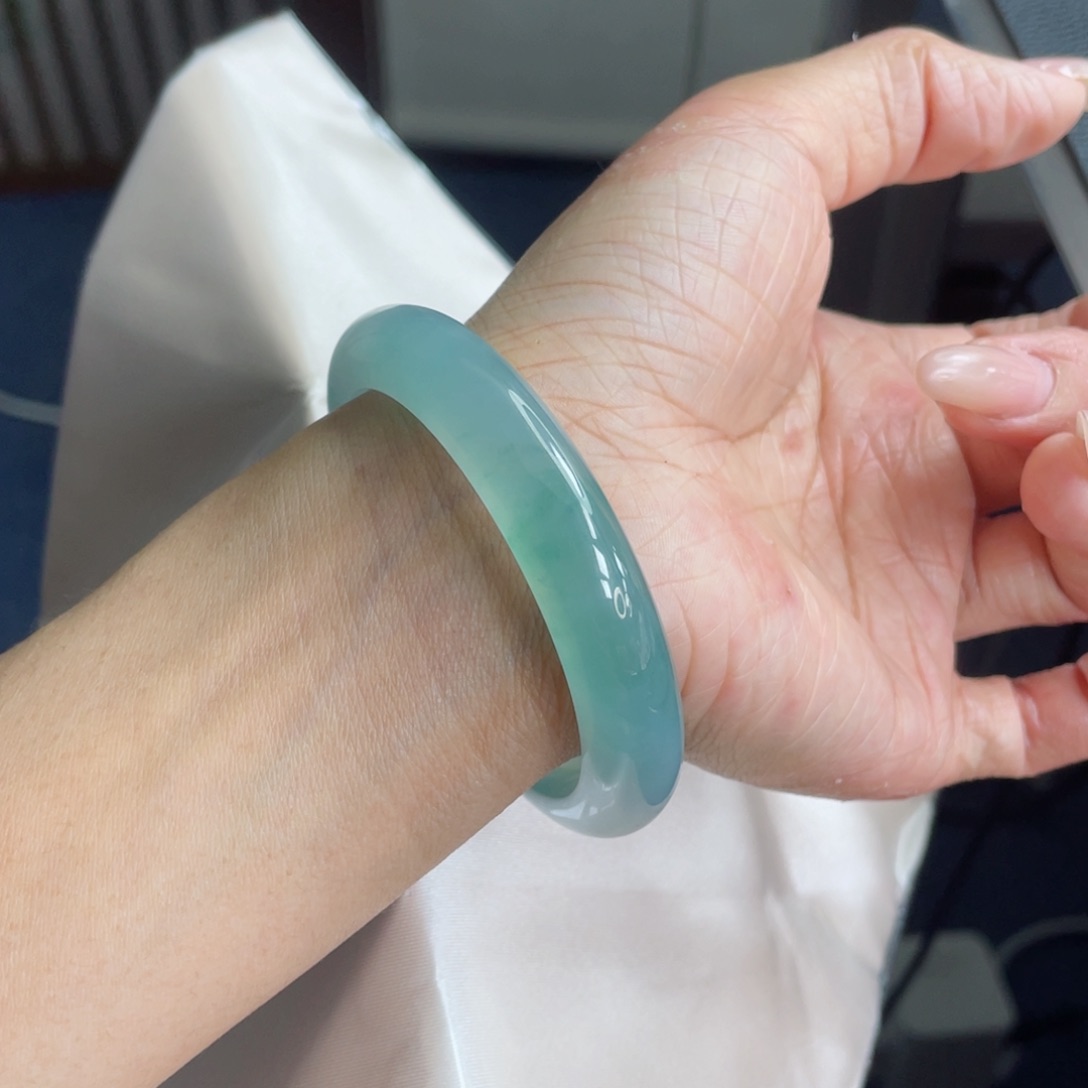 未镶嵌手镯翡翠54.7圈 冰川蓝 荧光棒 气质 46号