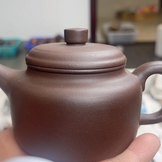 紫砂茶壶是的……是这样