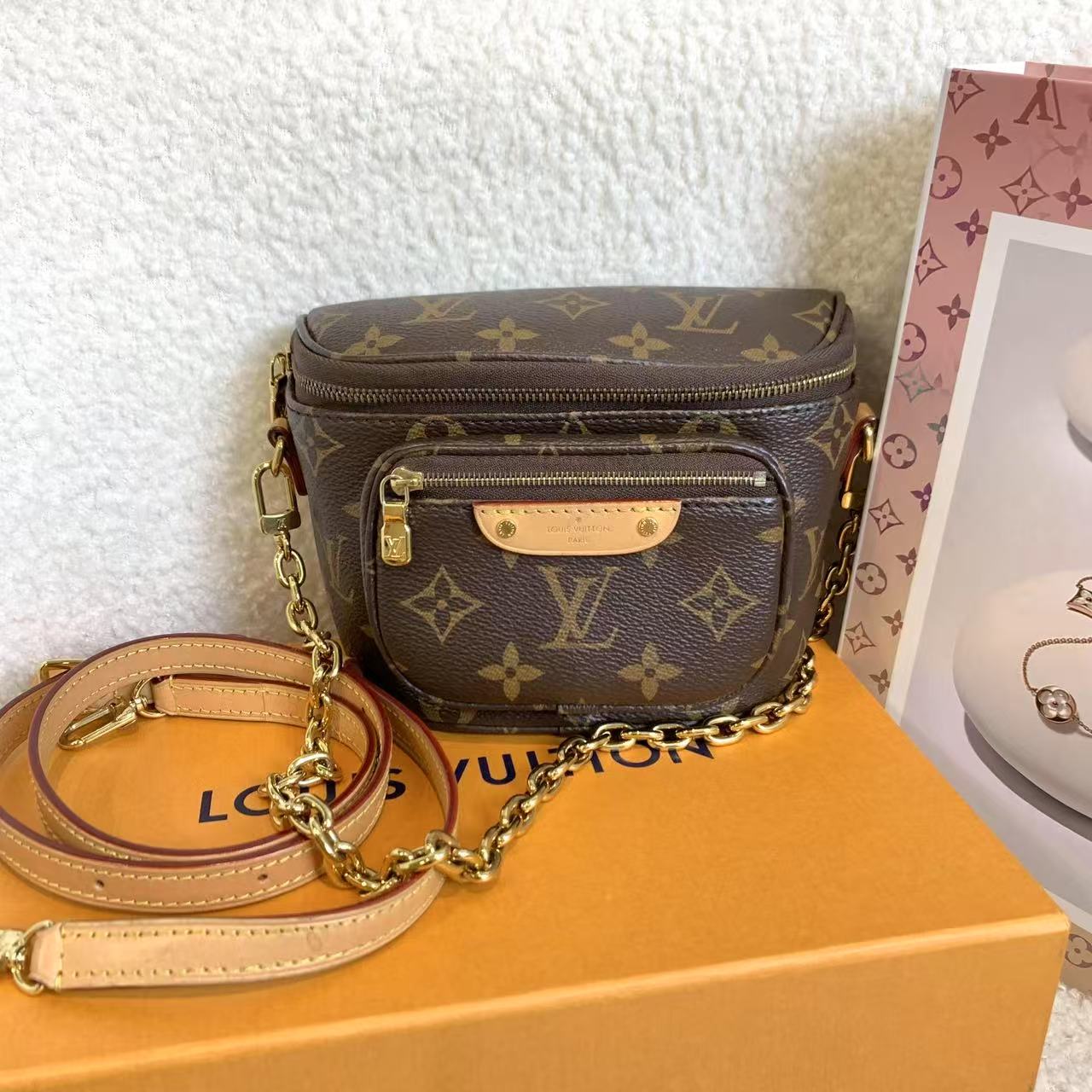 95新 LouisVuitton/路易威登 壹臻/老花bumbag mini 37186419