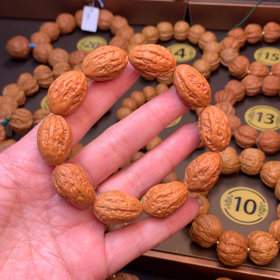 文玩核桃手串17尺寸