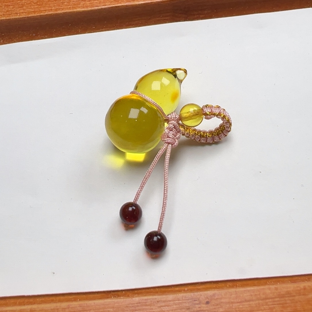 未镶嵌吊坠(不含链)琥珀