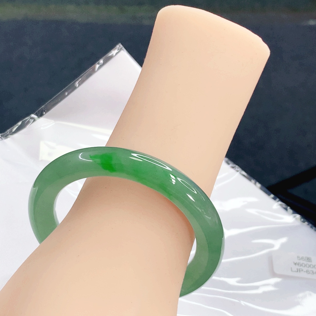 翡翠未镶嵌手镯56