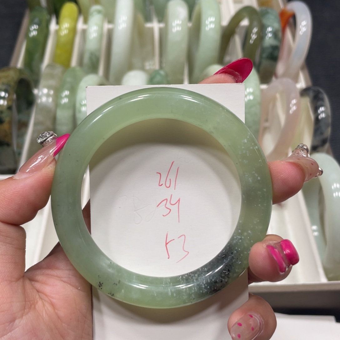 未镶嵌蛇纹石玉手镯