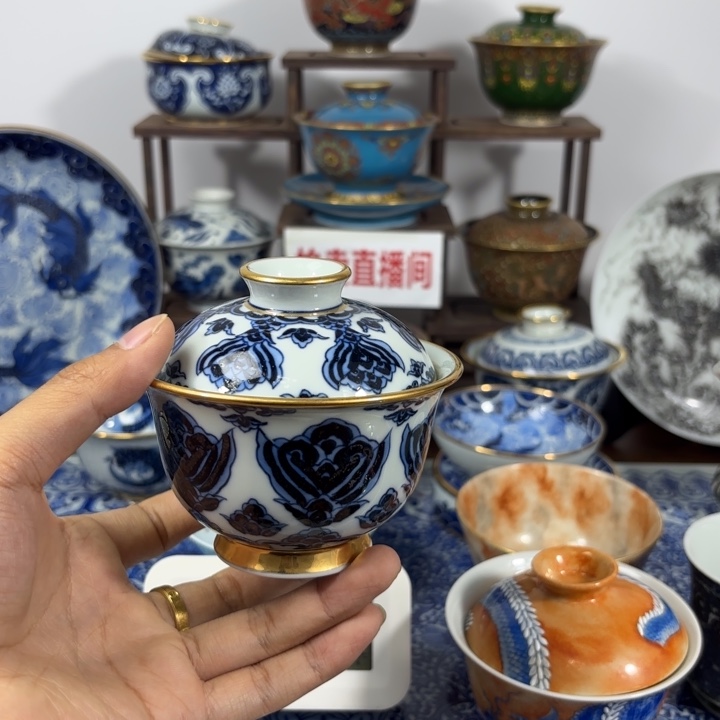 潇***哥景德镇手工手绘陶瓷