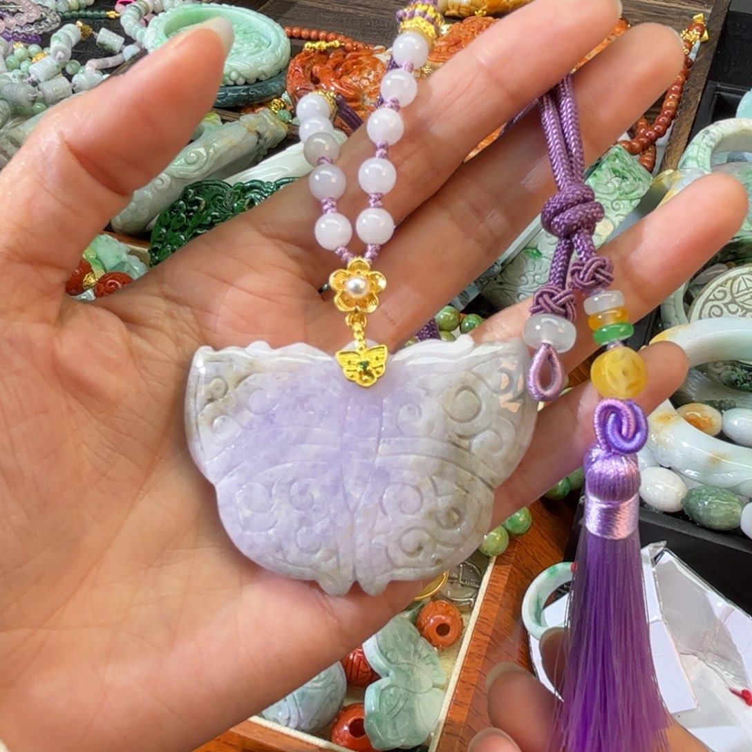 翡翠颈饰未镶嵌待编款