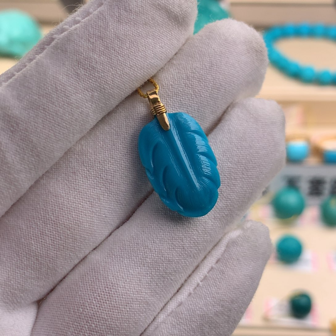 绿松石珠宝奇石18K金镶嵌