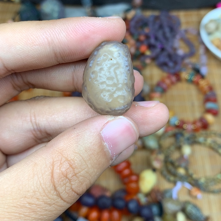 玛瑙/玉髓珠宝半成品未镶嵌?**糖
