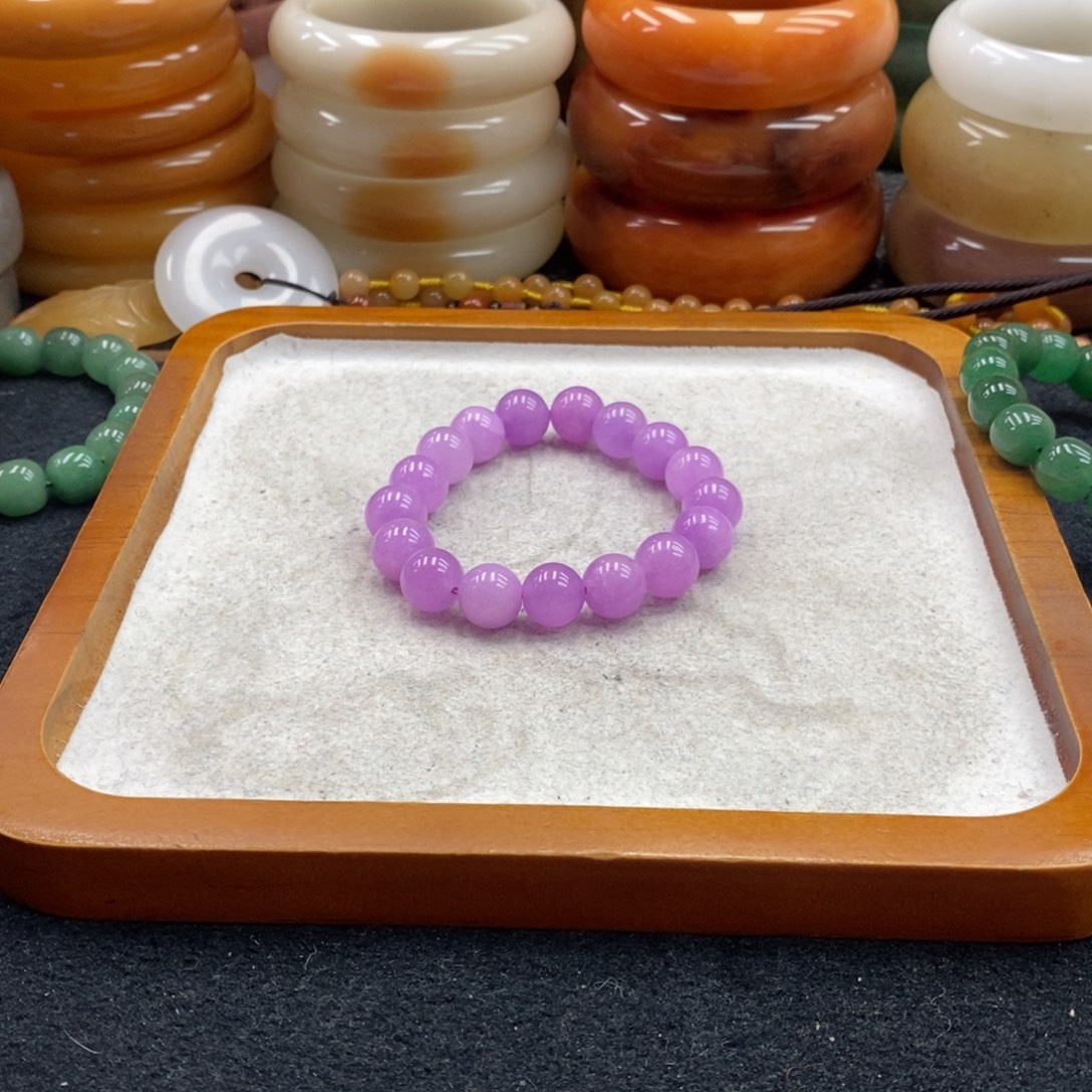 雨***琳石英岩玉未镶嵌手镯（圆镯）