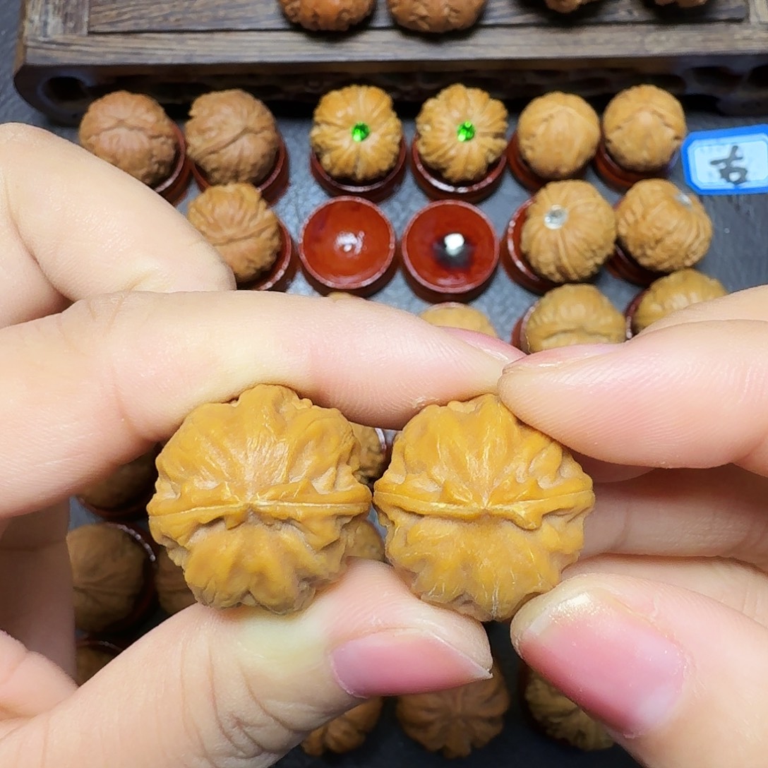 永***生把件文玩核桃24尺小八棱