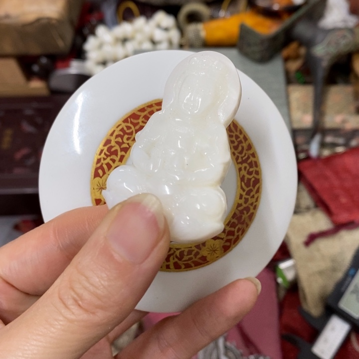 瓷片哈中古工艺品一件