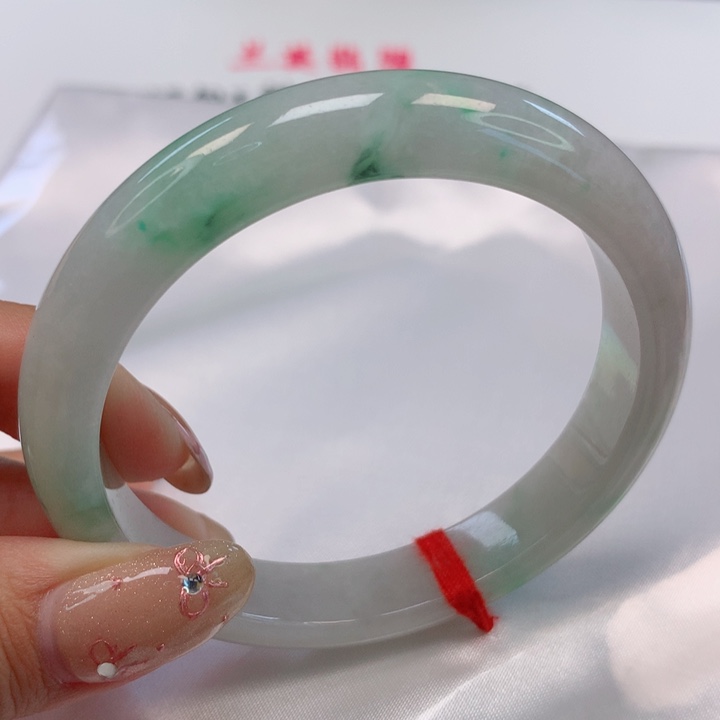 翡翠手镯未镶嵌钰**翩55圈