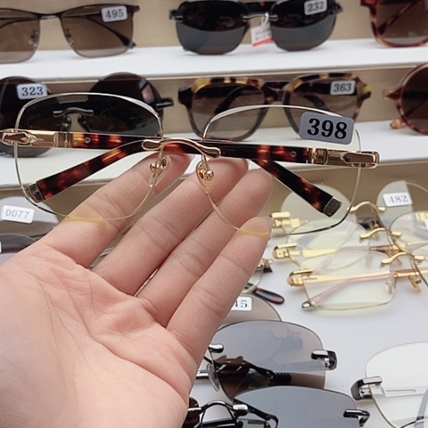 一体款天然水晶石镜