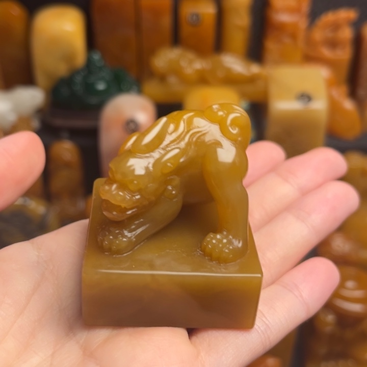 田黄石题材：工艺品