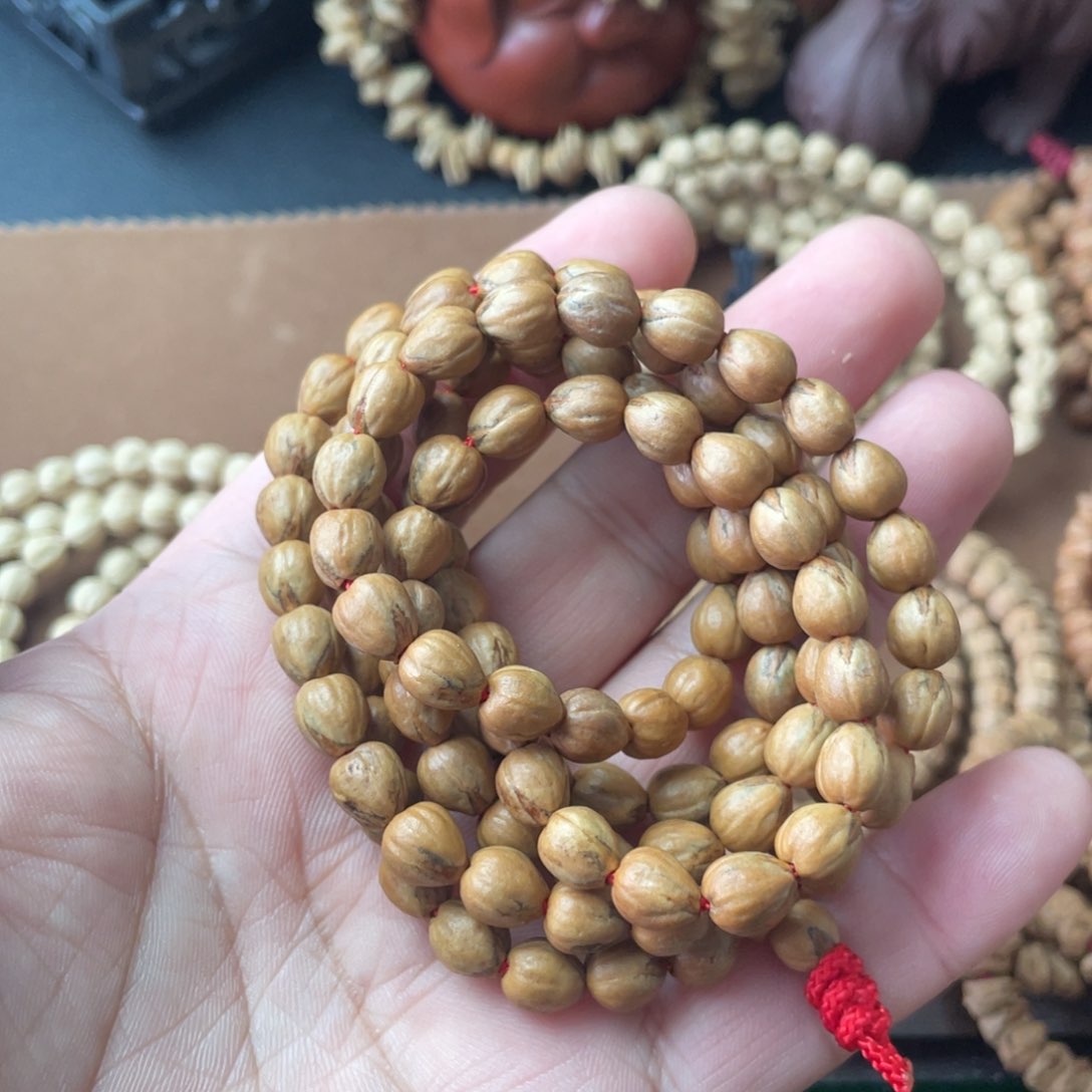 柏香籽/百香籽手串?****）YA305