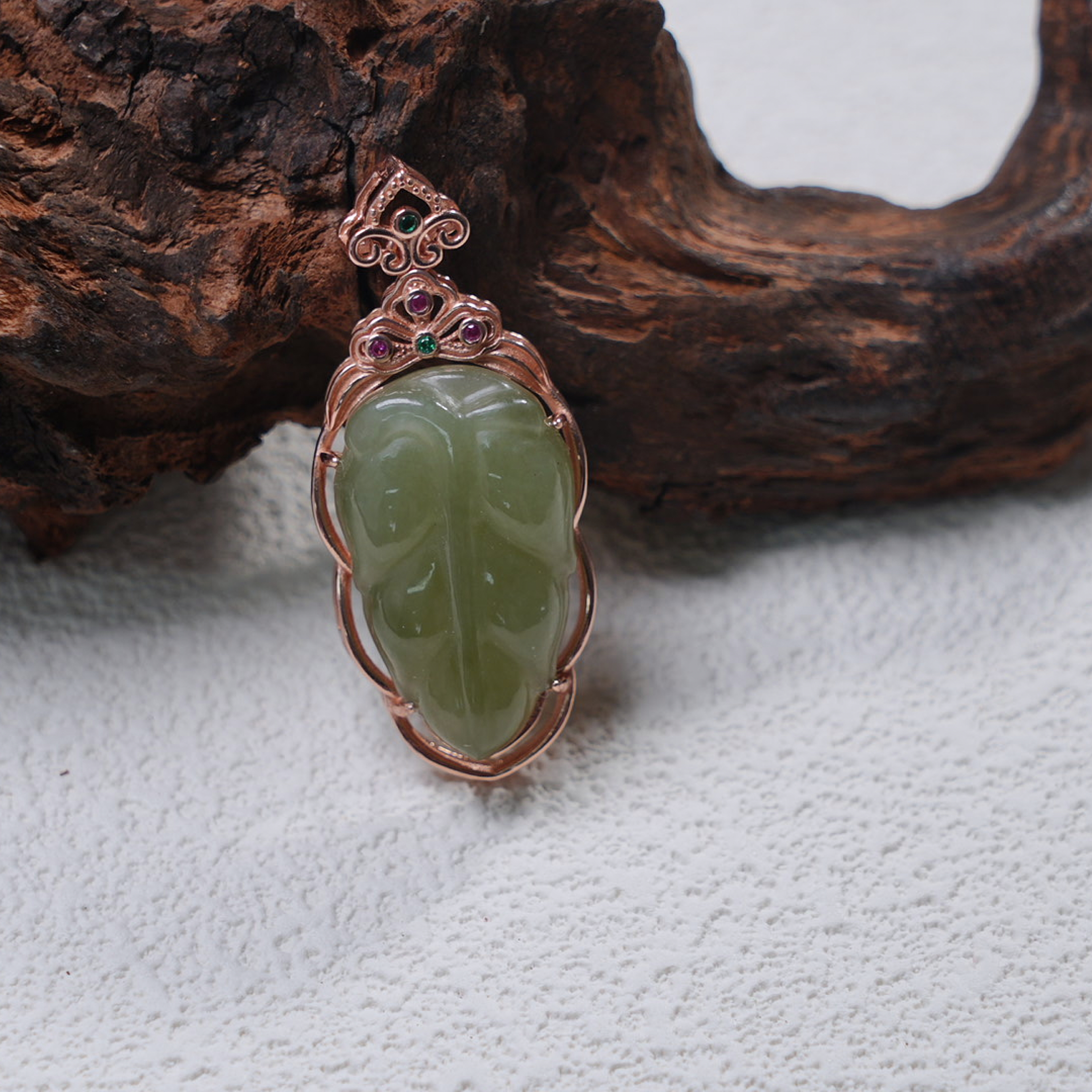 天然和田玉银镶嵌大业有成吊坠