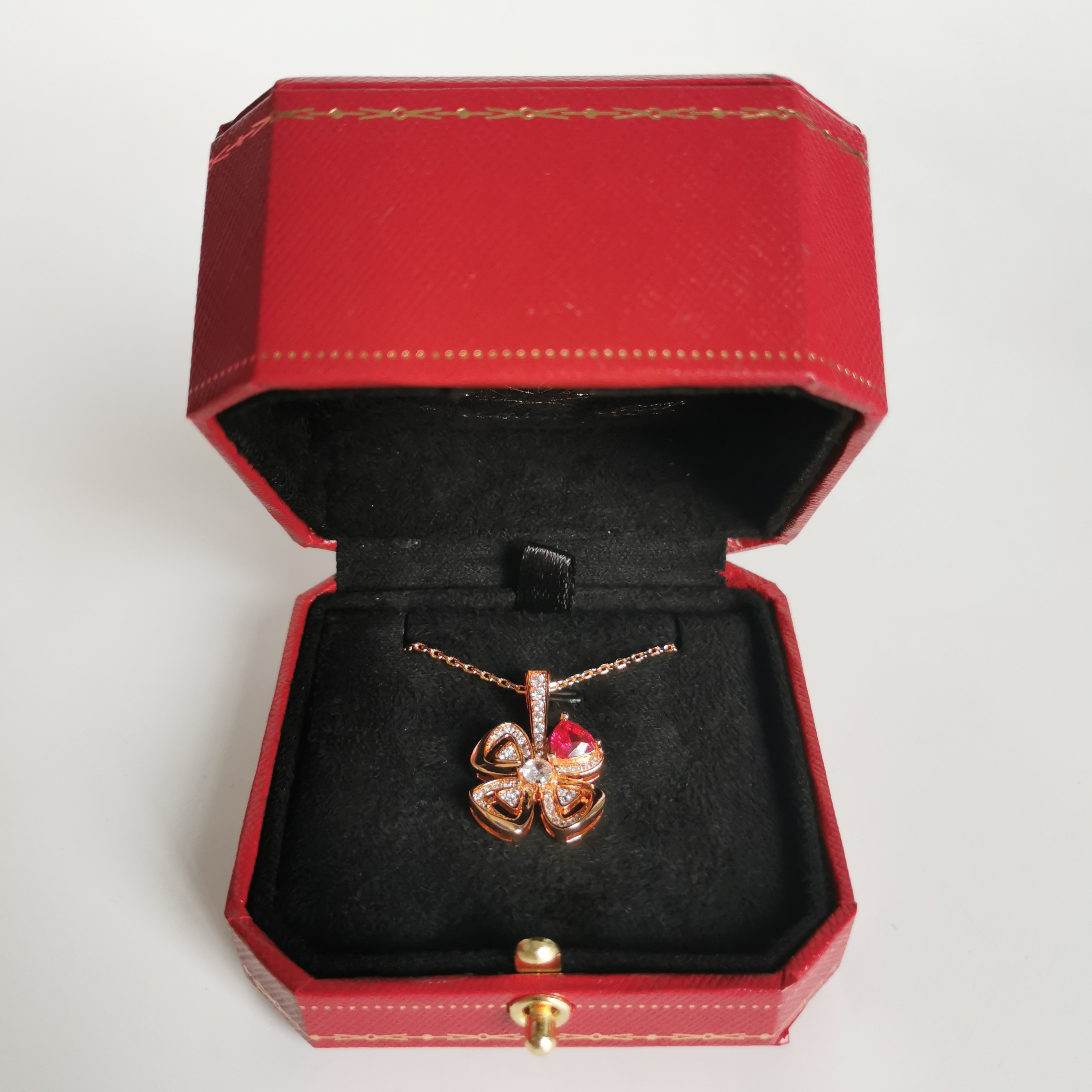 2308项链-时尚优雅设计项链赠礼盒