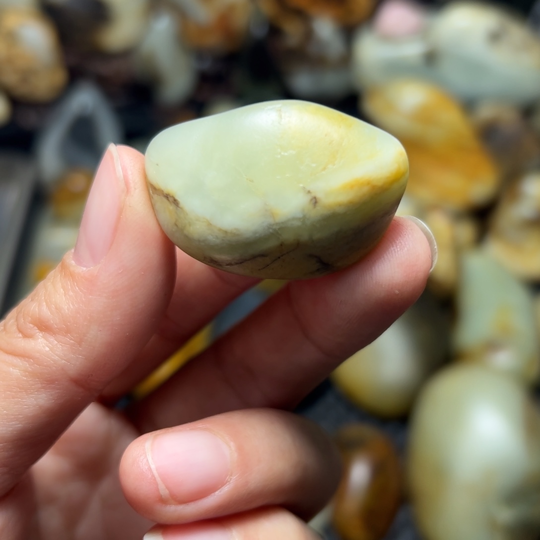 和田玉（青玉）81未镶嵌