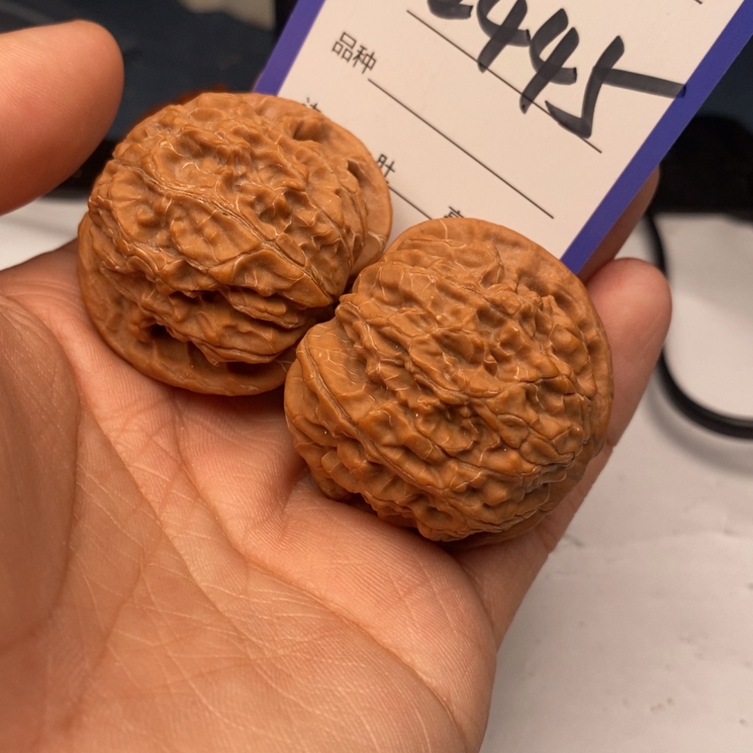 文玩核桃把件2445