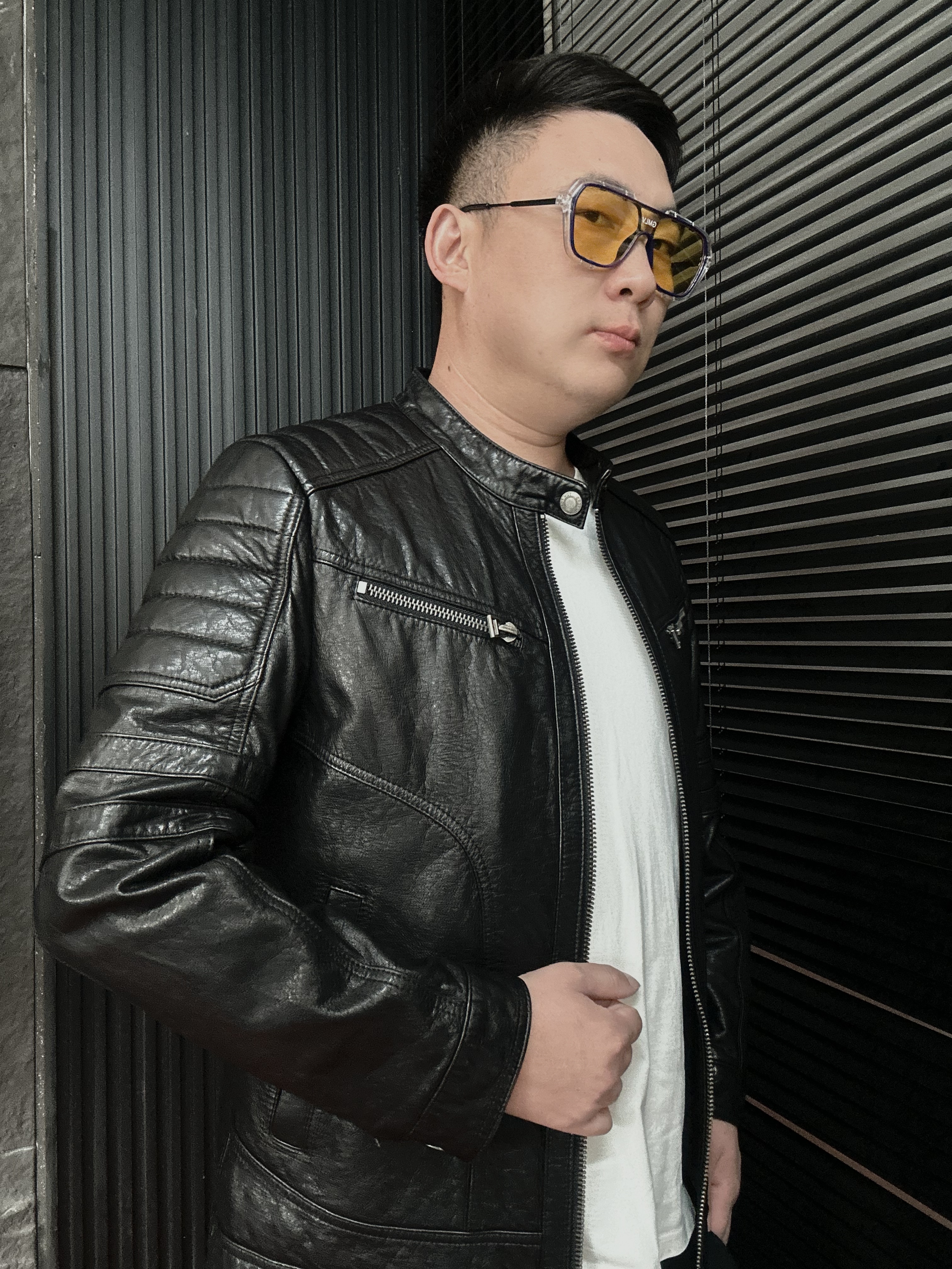 小贝同款机车夹克短款薄款皮衣立领春季做旧潮流青年