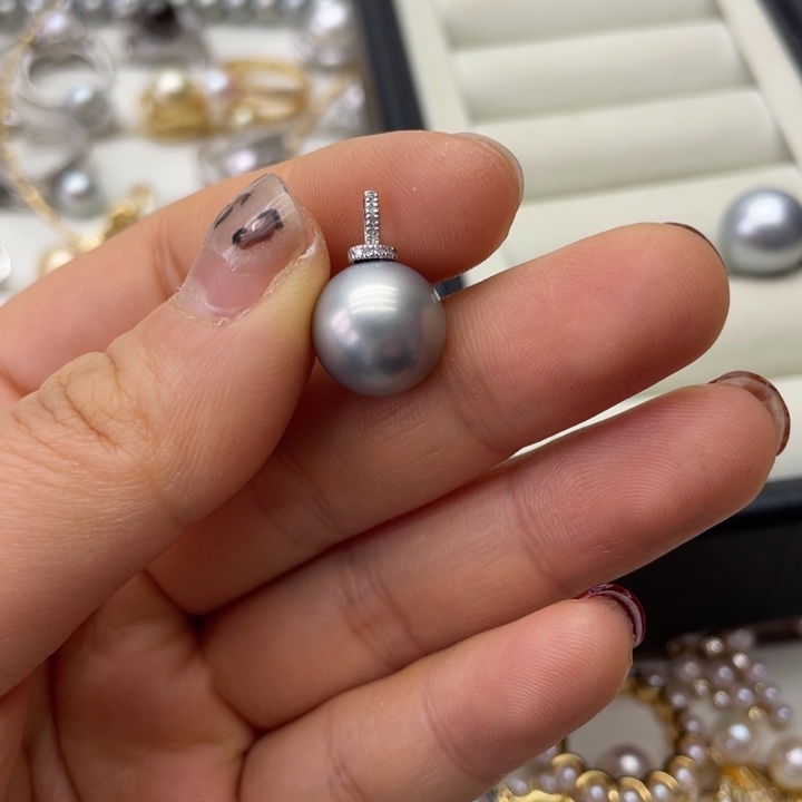 海水珍珠吊坠(不含链)18K金镶嵌