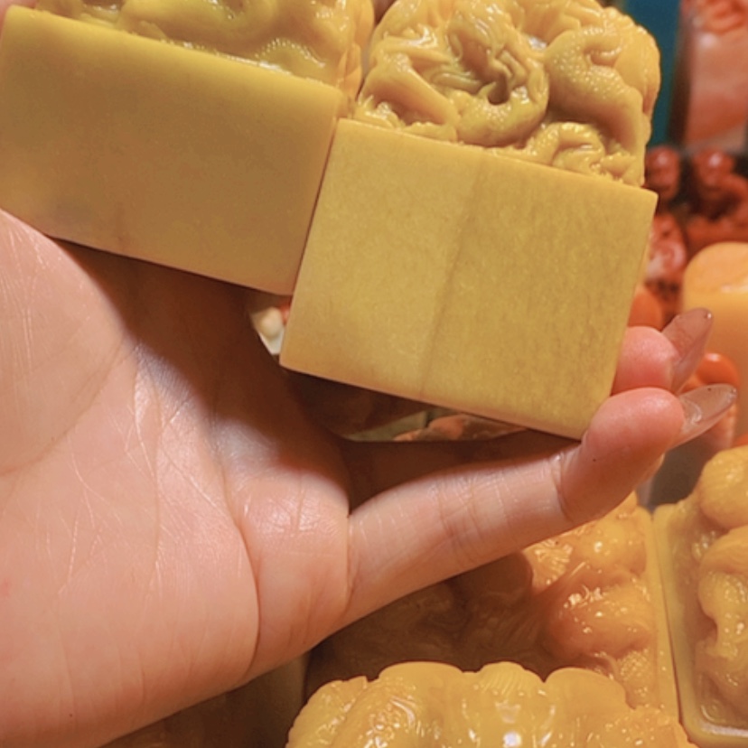 【闪购商品】寿山石印石戈**人