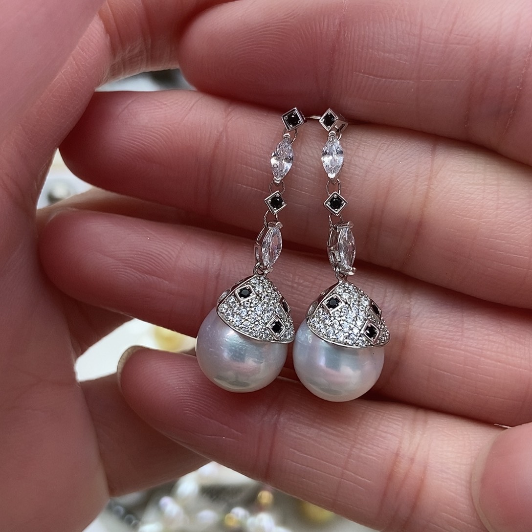 银S925镶嵌海水珍珠耳饰