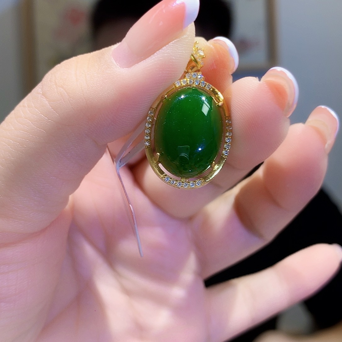 和田玉（碧玉）颈饰银S925镀金镶嵌