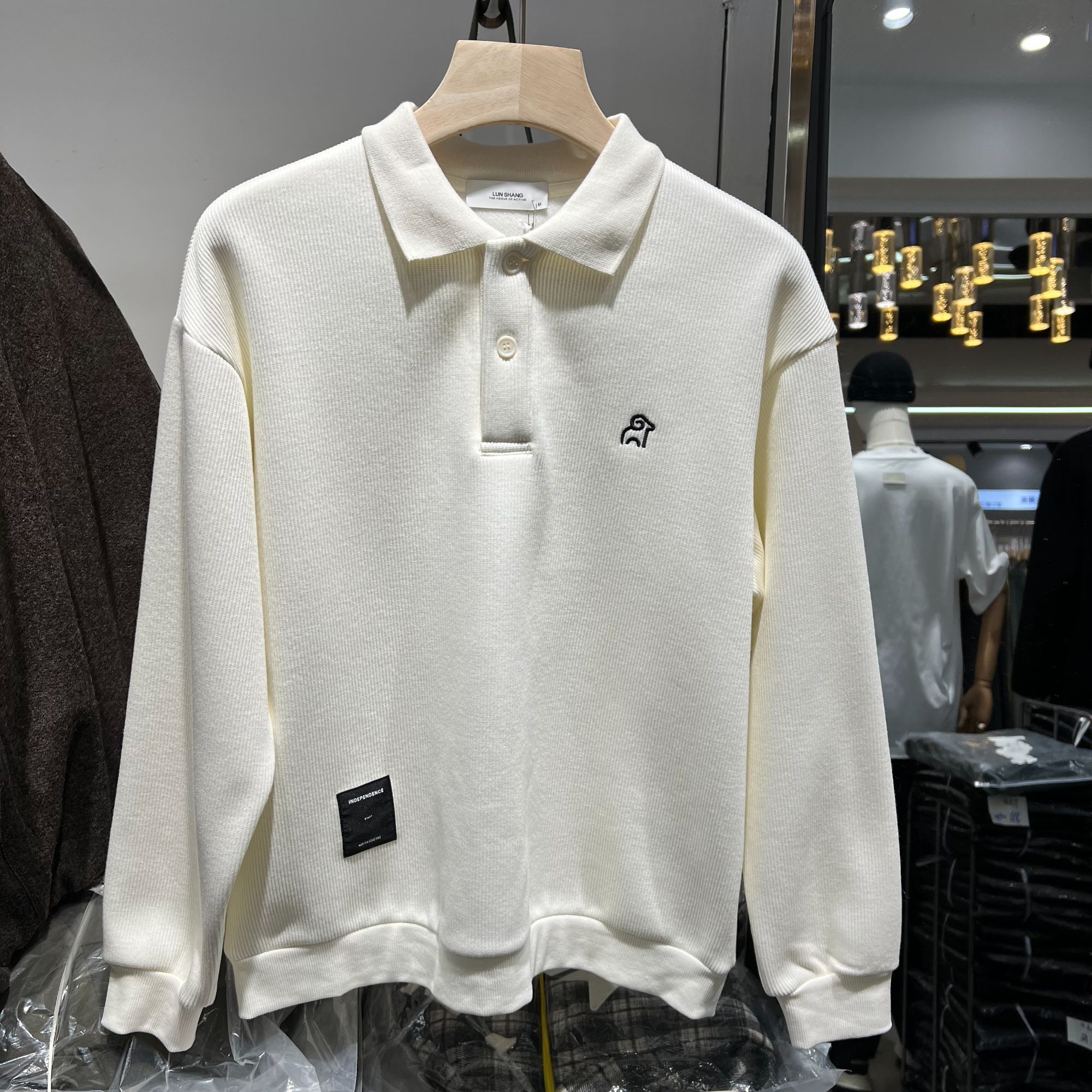 冬季微宽松版89227#加绒时尚经典百搭刺绣翻领卫衣男款上衣长袖