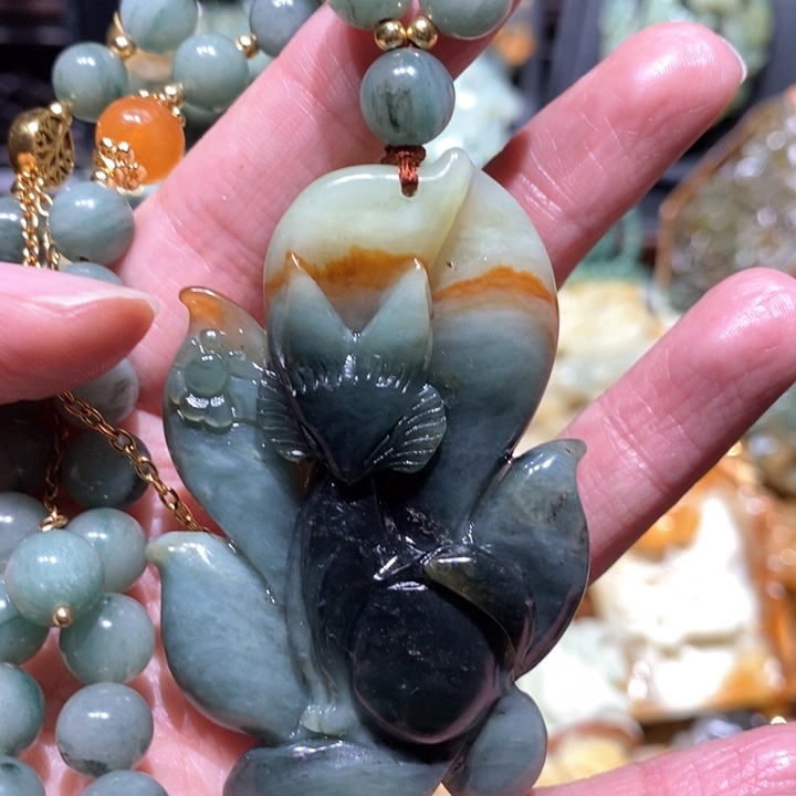 岫玉毛衣链未镶嵌