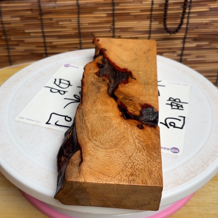 大叶紫檀（黑酸枝木类）