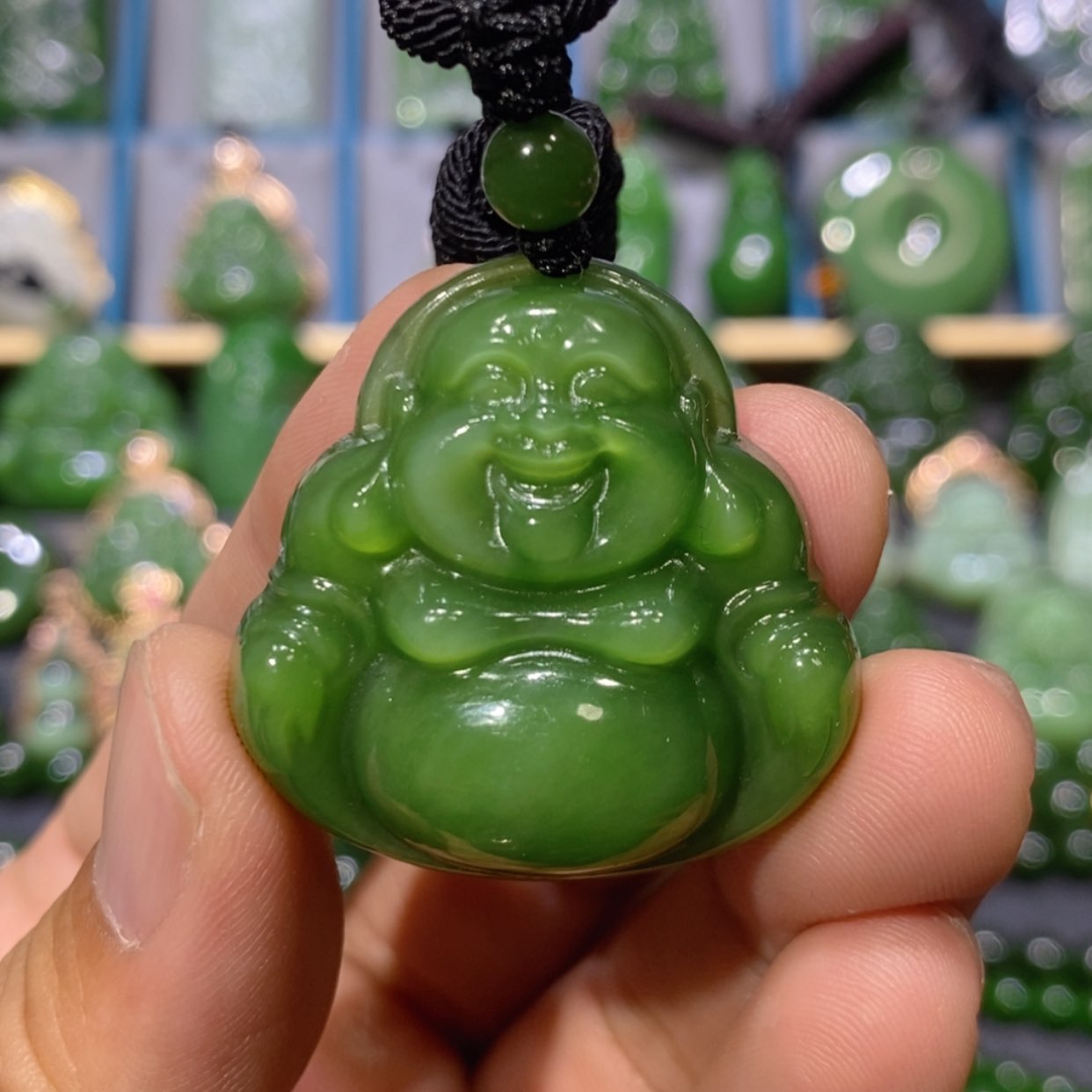 【闪购商品】和田玉吊坠(不含链)未镶嵌辣阳绿佛公 35/11