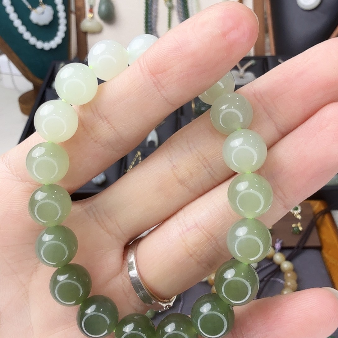 和田玉未镶嵌手链