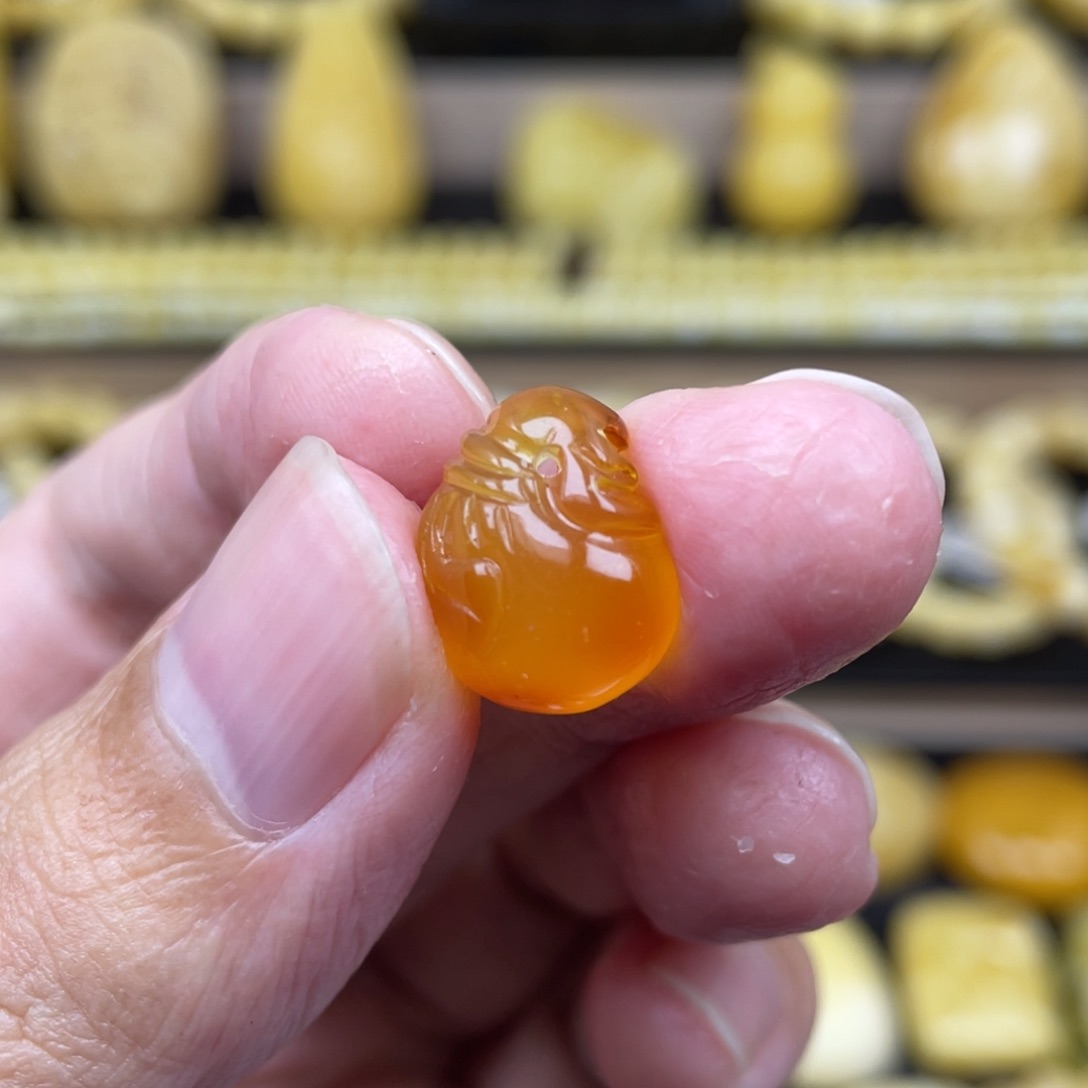 琥珀裸石未镶嵌琥珀蜜蜡